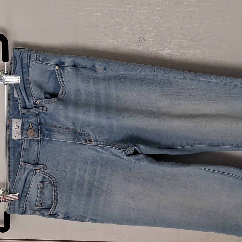 Jessica Simpson Light Blue Denim Relaxed Skinny Crop Jeans 27/4